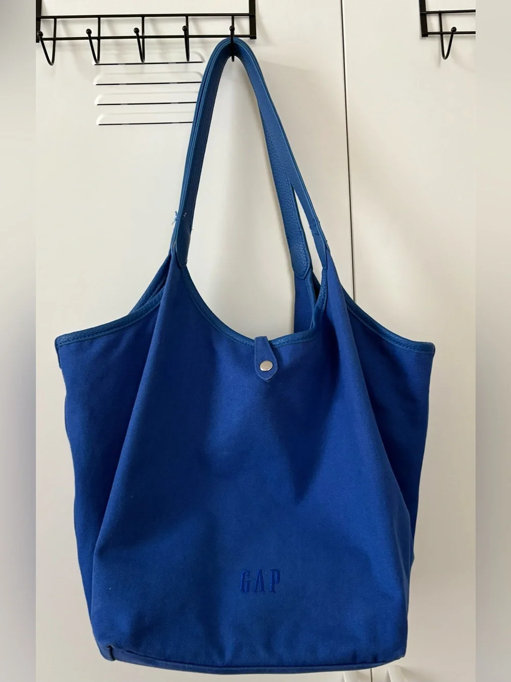 TRIO of tote bags LANDS’ END, GAP, & LESPORTSAC